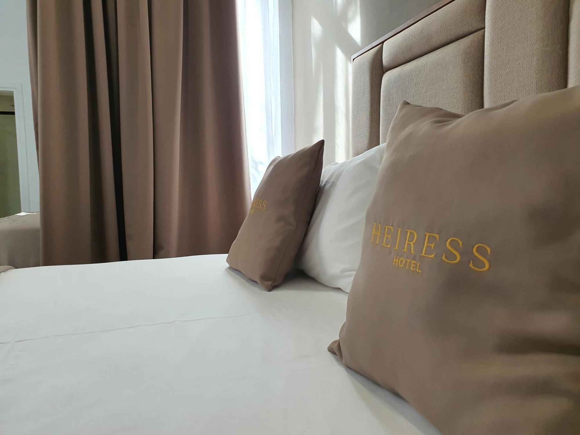 Heiress Hotel Sarande Exterior photo