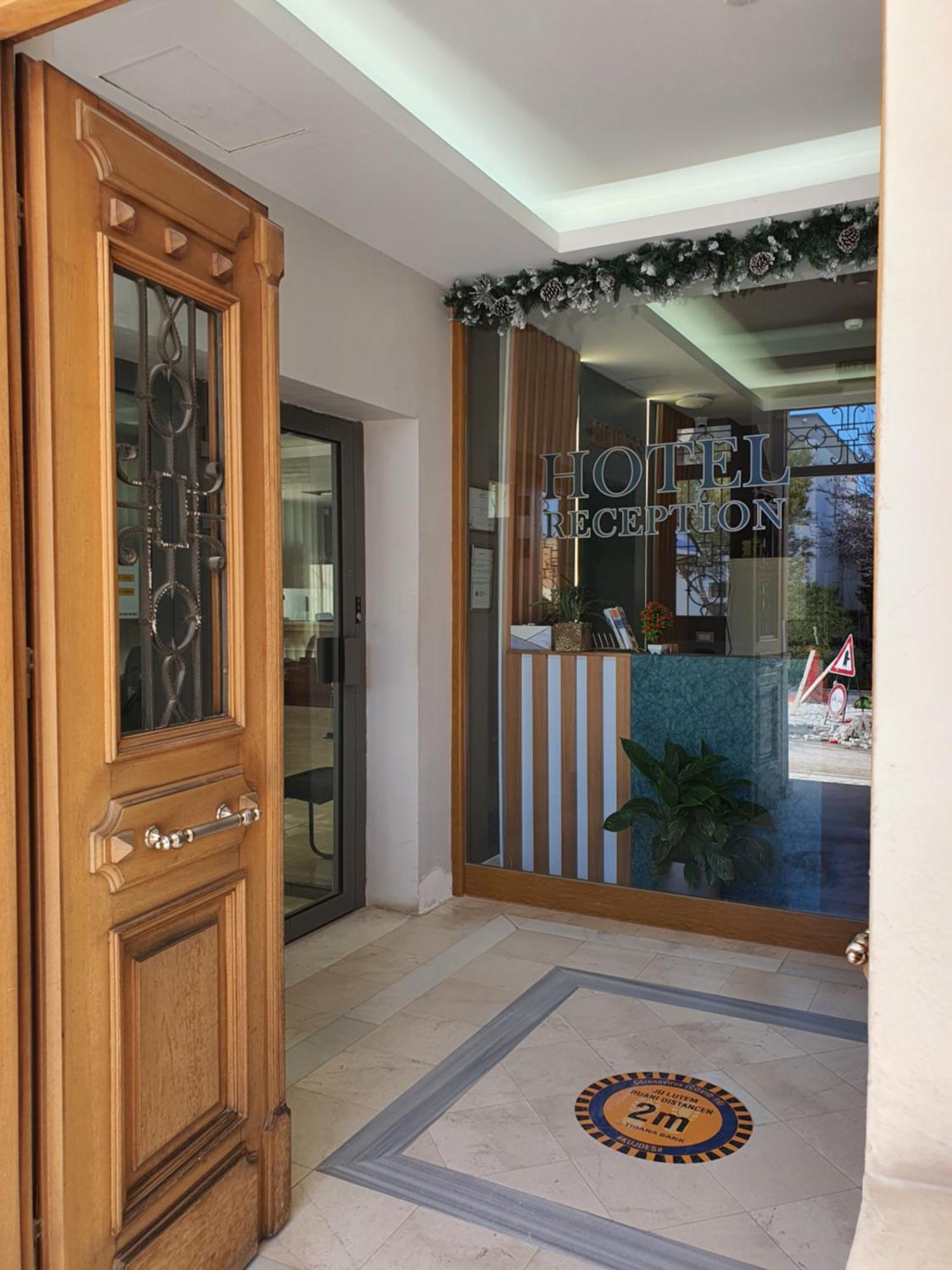 Heiress Hotel Sarande Exterior photo